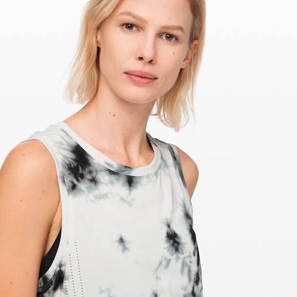 NWT lululemon Train to Be Tank Shibori XL Tie Dye - Picture 2 of 5